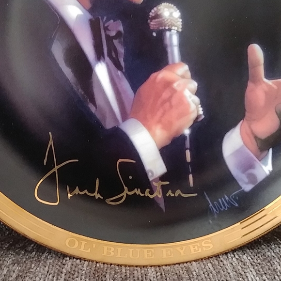 Frank sinatra, Ol' Blue Eyes collector plate - Picture 2 of 10